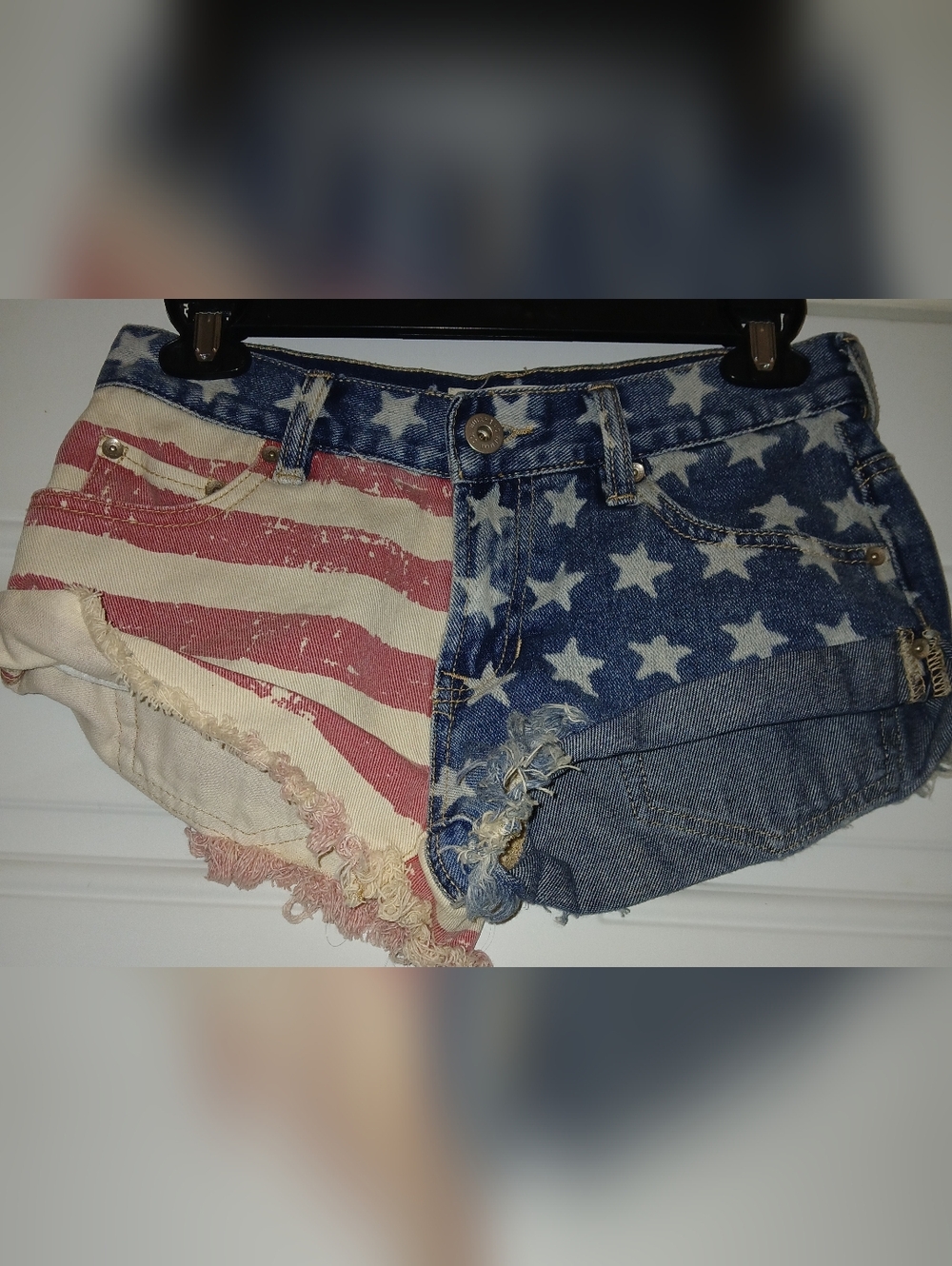 Bullhead Slouchy Cutoff Shorts Womens 1 USA American Flag Stars Stripes Low Rise